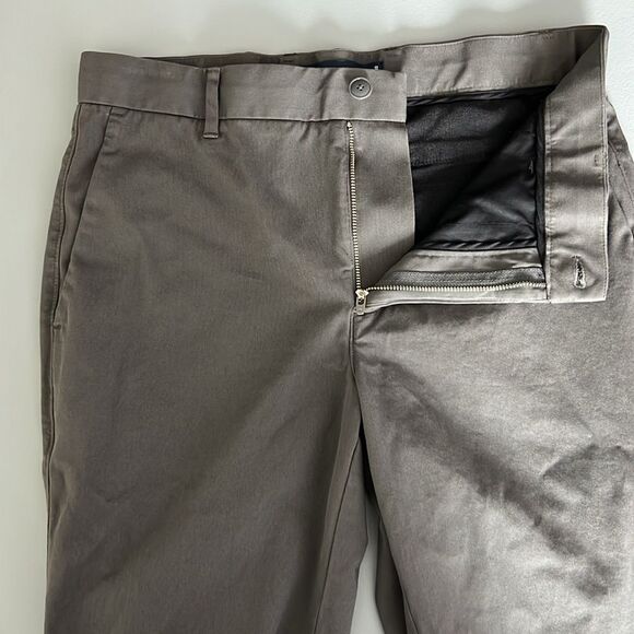 Everlane The Pertormance Chino Unitorm Slim Fit Slate Grey Size 32 X 32 - Picture 4 of 9
